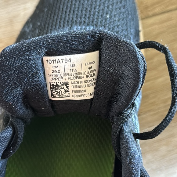 Men's GEL-NIMBUS 22 Knit Running Shoes - Picture 9 of 10